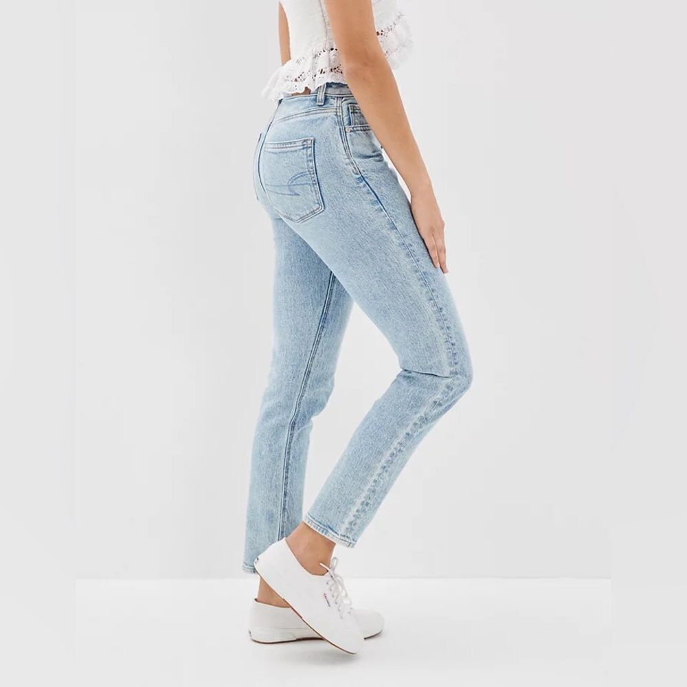 American Eagle Strigid Mom Jeans Size 0 - Picture 14 of 16